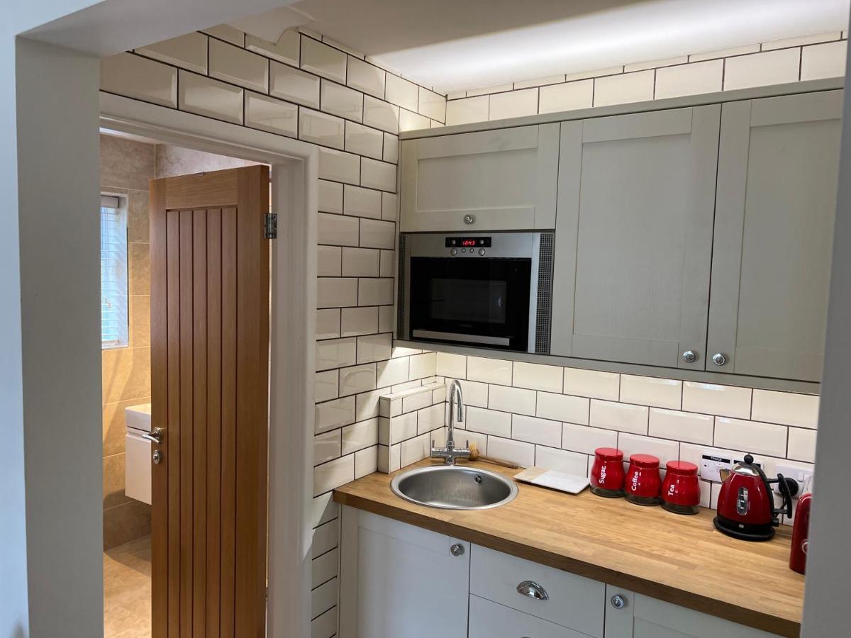 No 64 Bed And Breakfast Lymington Εξωτερικό φωτογραφία
